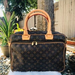 🎼NEW COWHIDE💖Louis Vuitton Classic Laptop Bag💻